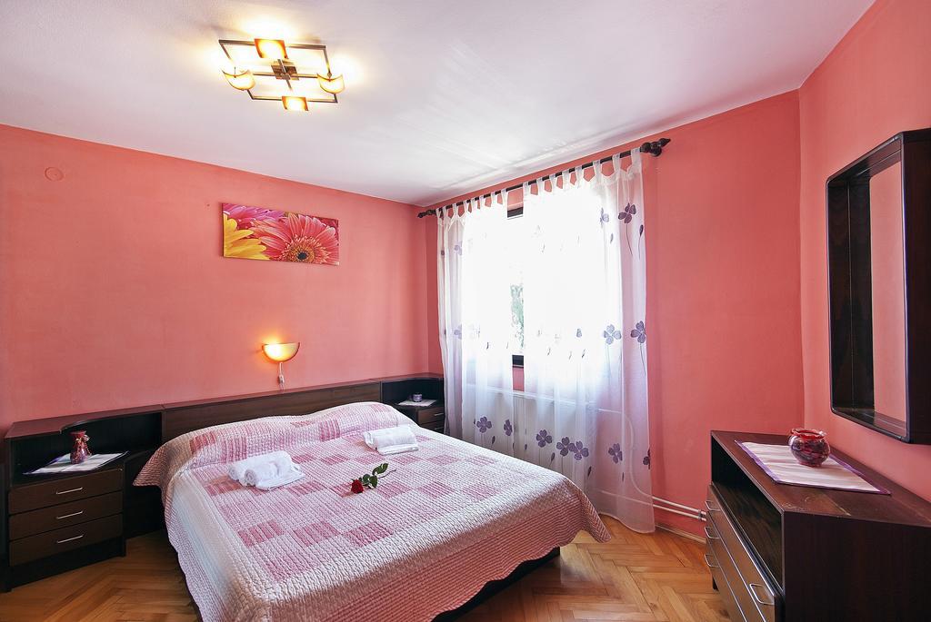 Apartments Elda Ровинь Номер фото