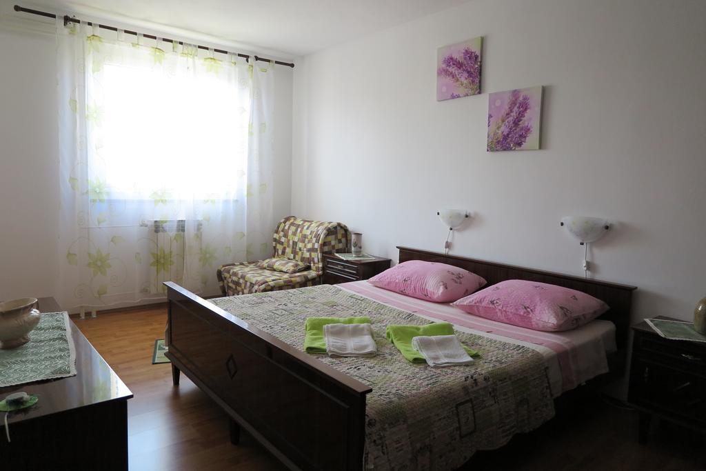 Apartments Elda Ровинь Экстерьер фото