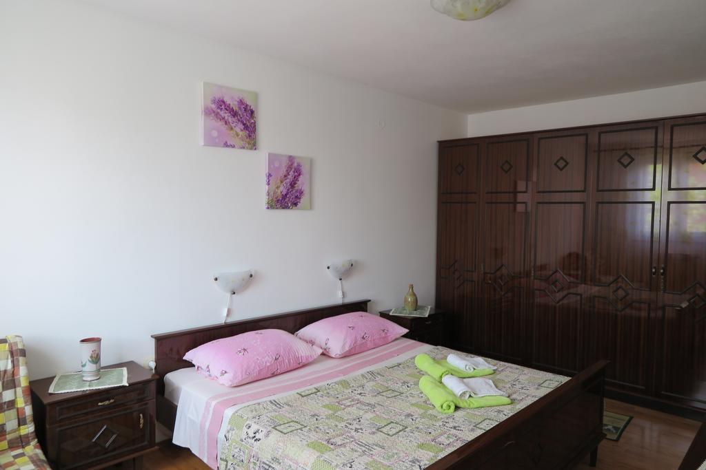 Apartments Elda Ровинь Экстерьер фото