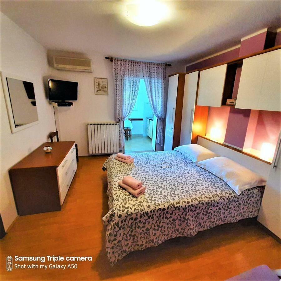 Apartments Elda Ровинь Экстерьер фото